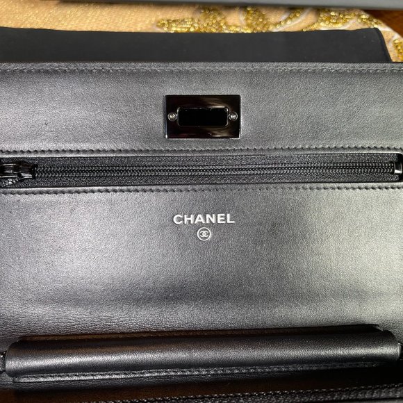 ***SOLD****Chanel Classic Flap Reissue 2.55 So Black Chevron Wallet On Chain WOC - Picture 6 of 16